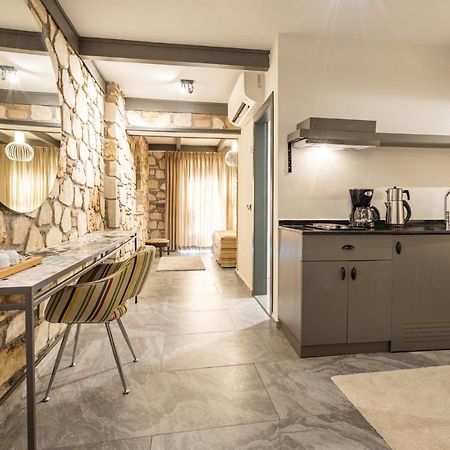 Charming Flat Near Hadrians Gate Apartman Antalya Kültér fotó