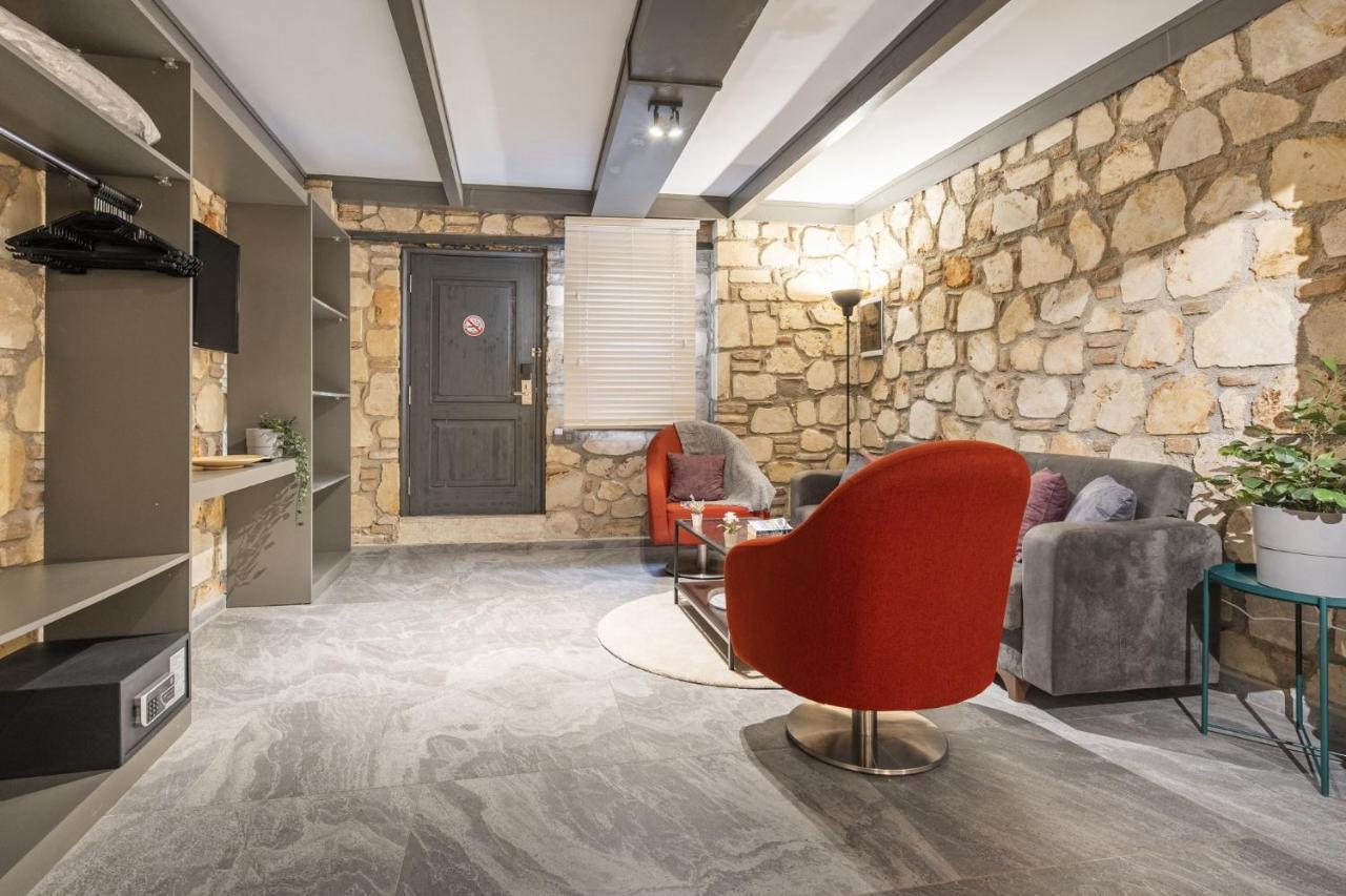 Charming Flat Near Hadrians Gate Apartman Antalya Kültér fotó